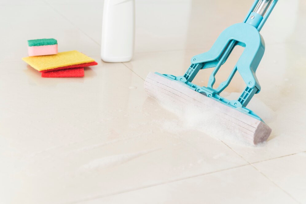 composition-cleaning-objects_23-2148104529